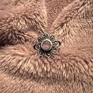 SZ 4.5 | Sterling Silver 925 Vintage Flower Pinky Ring w Amethyst Purple Crystal
